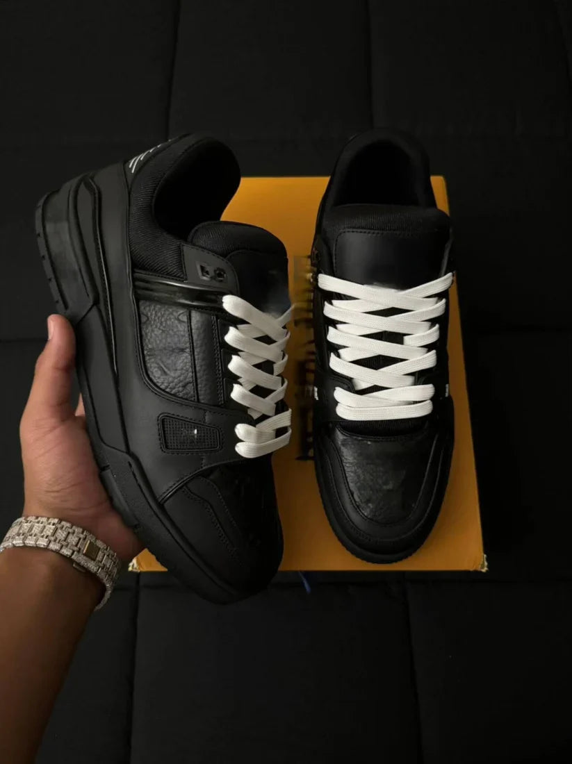 Trainers Black